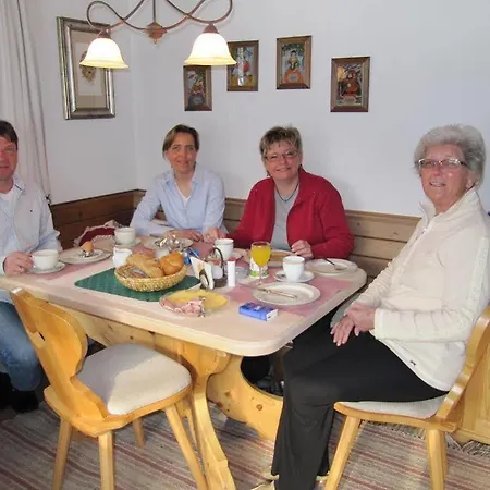 Haus Friedl Pensjonat