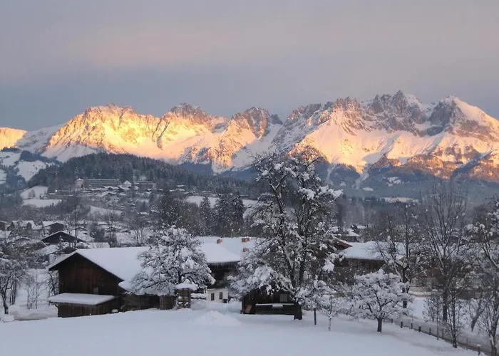 Haus Friedl בית הארחה 3*