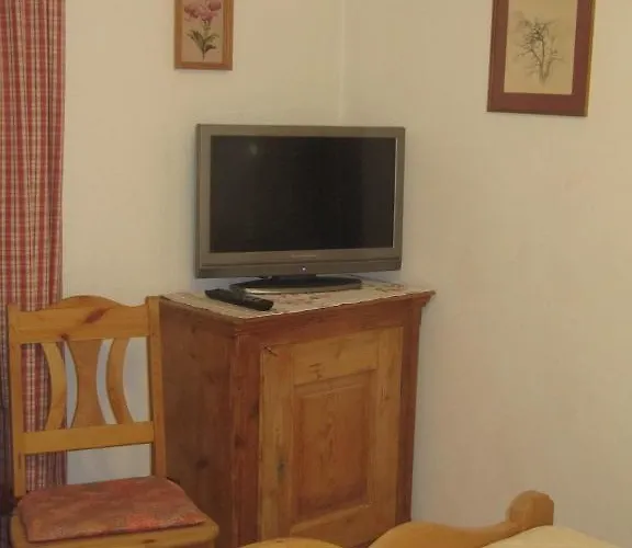 Haus Friedl بيت ضيافة 3*